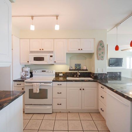 Relaxing Condo, Great Location, 3 Minute Walk To The Beach Condo サウス・パドリー・アイランド エクステリア 写真
