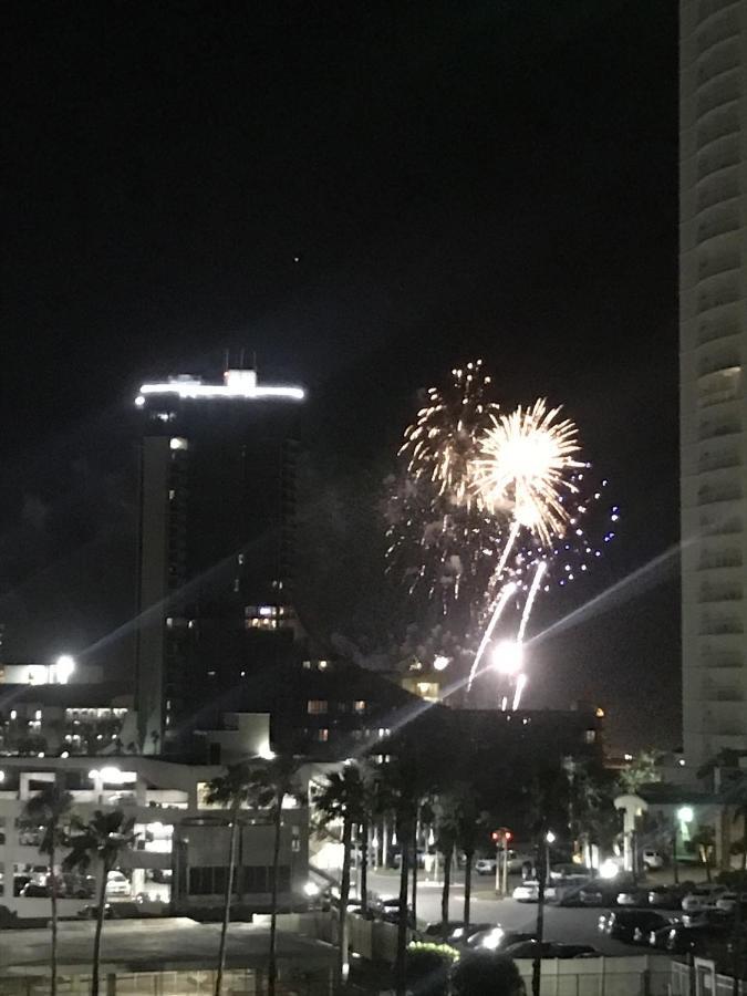 Relaxing Condo, Great Location, 3 Minute Walk To The Beach Condo サウス・パドリー・アイランド エクステリア 写真