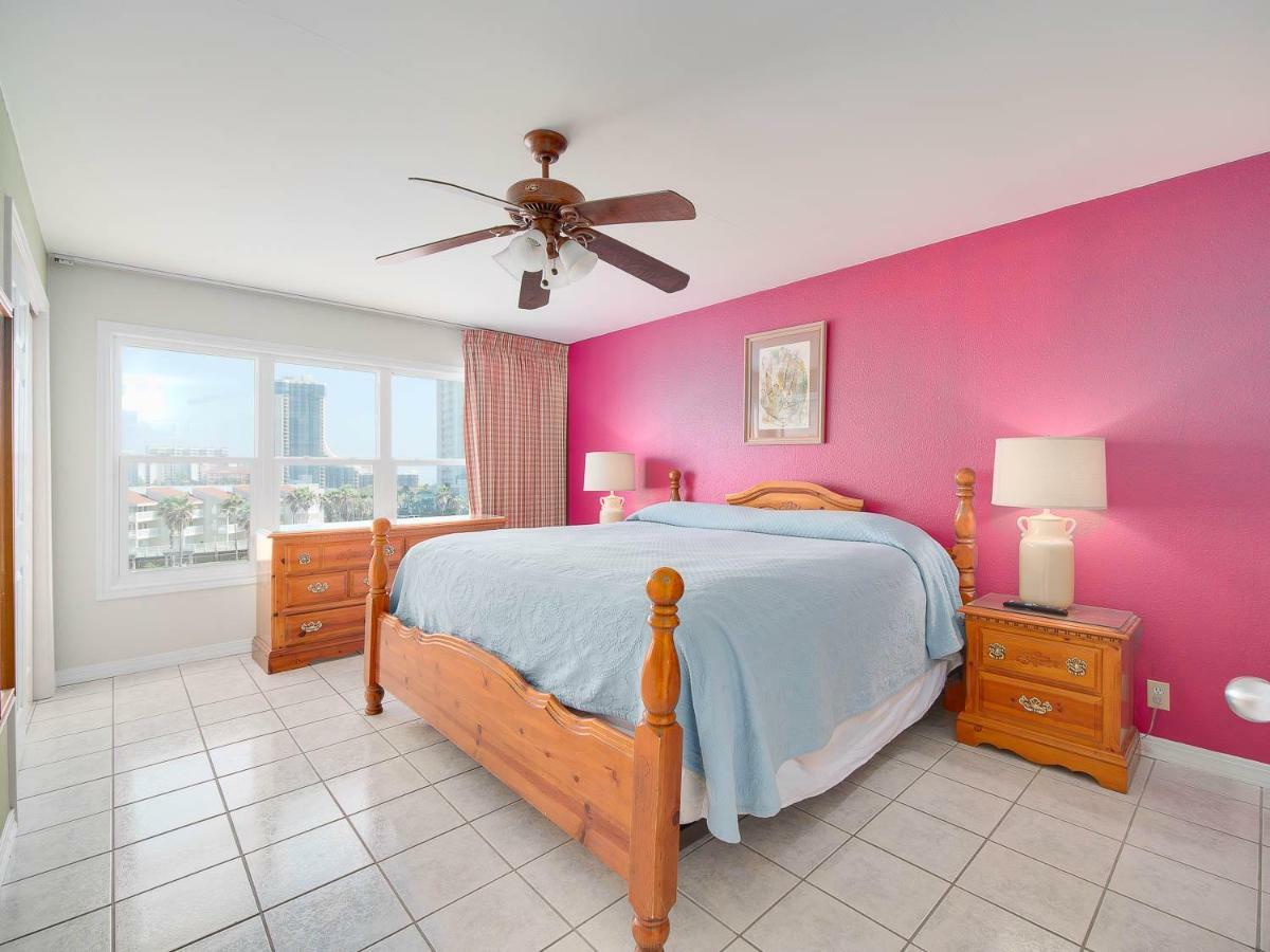 Relaxing Condo, Great Location, 3 Minute Walk To The Beach Condo サウス・パドリー・アイランド エクステリア 写真