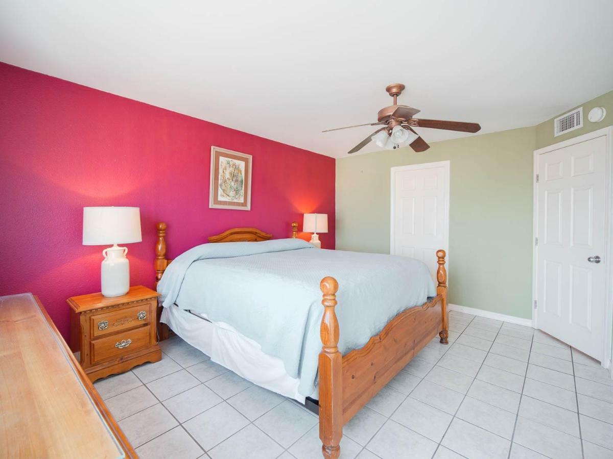 Relaxing Condo, Great Location, 3 Minute Walk To The Beach Condo サウス・パドリー・アイランド エクステリア 写真